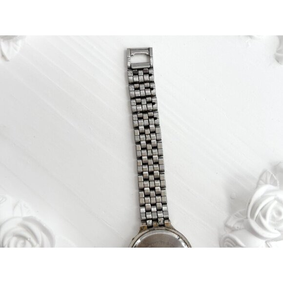 Pierre Cardin Dual Silver & Gold Toned 31692 Vintage Wristwatch - 20mm - WORKS! - Picture 5 of 10